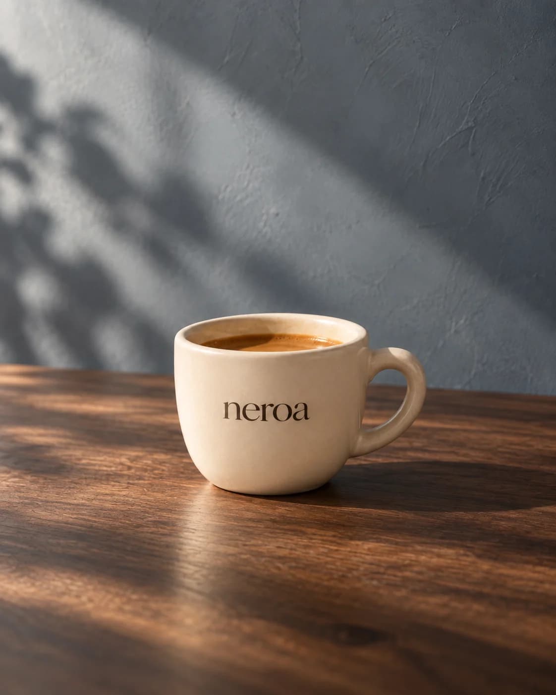 NEROA keramička espresso šolja sa espressom